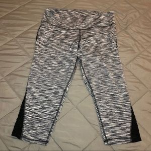Champion Capri Workout Leggings